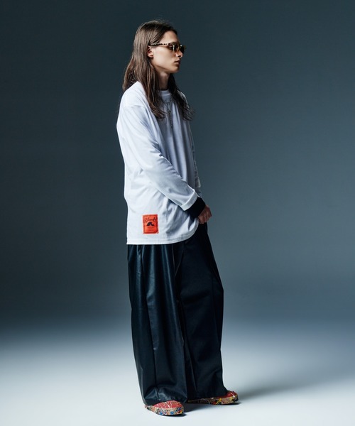 glamb(グラム)の「Synth Leather Baggy Slacks / シンセレザーバギースラックス(スラックス・メンズ・ブラック/ワイン・S/M/L)」の15枚目の写真