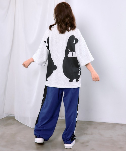 ScoLar（スカラー）の「363107：エンドレスポポラ柄Tシャツ（Tシャツ/カットソー・レディース・ブラウン/ブラック/オートミール・M）」の8枚目の写真