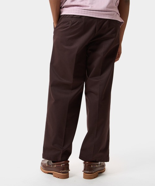 HUF(ハフ)の「CLASSIC WIDE CHINO PANT(チノパンツ・メンズ・ブラック/ナチュラル/ブラウン・34/32/30/28)」の8枚目の写真