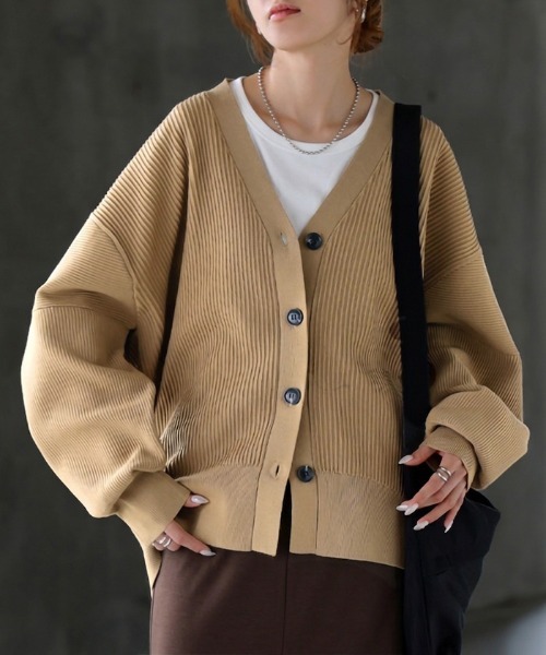 HUG.U(ハグユー)の「リブ編みスポンジニットカーディガン(カーディガン/ボレロ・レディース・ピンク/グリーン/グレー/ブラック/サンドベージュ・FREE)」の4枚目の写真