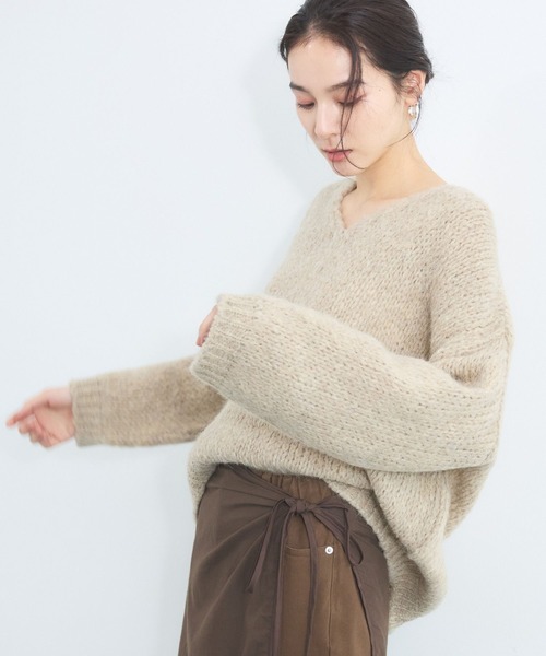 TRICOTS JEAN MARC(トリコットジーンマルク)の「BARNYARDSTORM / TRICOTS JEAN MARC / Vネックニット(ニット/セーター・レディース・ベージュ/オフホワイト/ピンク・FREE)」の10枚目の写真