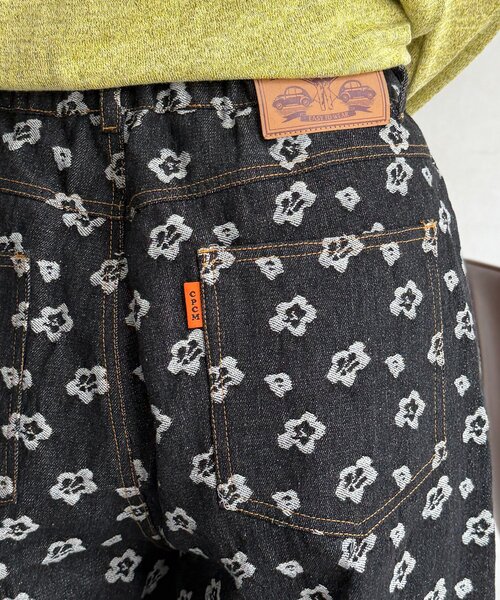 CPCM(シーピーシーエム)の「花柄ストレートデニム(デニムパンツ・レディース・ネイビー/ブラック/ブラウン・MEDIUM/SMALL)」の10枚目の写真