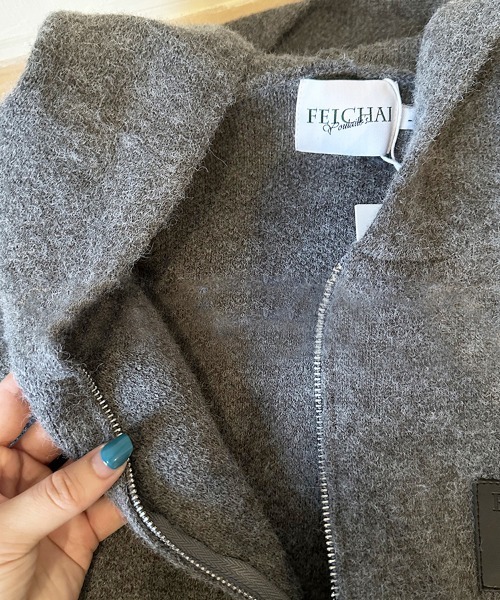 Dalfwin(ダールフィン)の「フード付きクロスジップニットパーカー(パーカー・レディース・ダークブラウン/ブラック/グレー・FREE)」の12枚目の写真