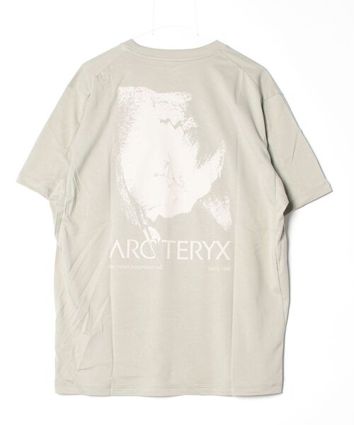 ARC'TERYX（アークテリクス）の「ARC'TERYX / アークテリクス：Kragg SL Cotton Cacodaemon SS M（エクスクルーシブ）：X000010296[STD]（Tシャツ/カットソー・メンズ・ホワイト系その他/ピンク系その他/グリーン系その他・M/L/S/XL）」の4枚目の写真