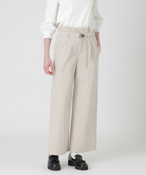 BLUE LABEL CRESTBRIDGE（ブルーレーベルクレストブリッジ）の「フリルディテールハイウエストパンツ（その他パンツ・レディース・ダークネイビー/ライトベージュ・36/38/40）」の2枚目の写真