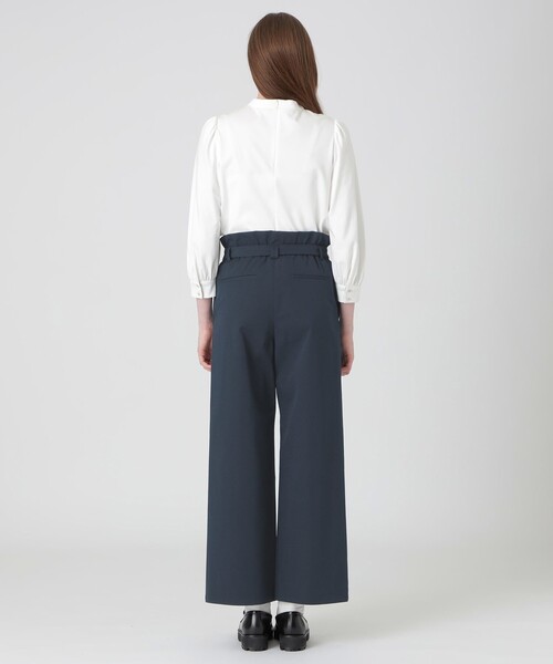 BLUE LABEL CRESTBRIDGE（ブルーレーベルクレストブリッジ）の「フリルディテールハイウエストパンツ（その他パンツ・レディース・ダークネイビー/ライトベージュ・36/38/40）」の14枚目の写真