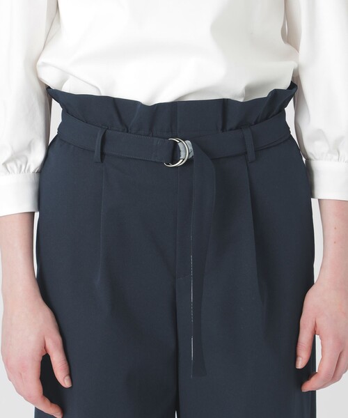 BLUE LABEL CRESTBRIDGE（ブルーレーベルクレストブリッジ）の「フリルディテールハイウエストパンツ（その他パンツ・レディース・ダークネイビー/ライトベージュ・36/38/40）」の15枚目の写真