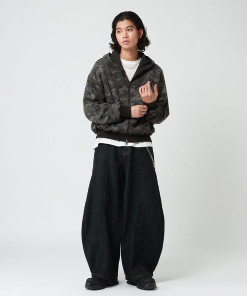 RAGEBLUE(レイジブルー)の「REVERSIBLE CAMOUFLAGE ZIP-UP HOODIE/リバーシブルカモフラ柄ZIPパーカー(パーカー・メンズ・グレー/ブラウン・LARGE/MEDIUM)」の3枚目の写真