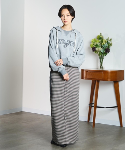 CREOLME(クレオルム)の「CHECK PENCIL SKIRT(スカート・レディース・オレンジ/ブラック・M/S)」の5枚目の写真