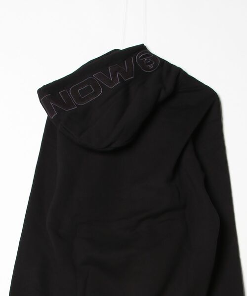 AAPE BY A BATHING APE（エーエイプバイアベイシングエイプ）の「AAPE NOW PULLOVER HOODIE（パーカー・メンズ・ブラック/ピンク系その他/カーキ・LARGE/MEDIUM/XX-LARGE/X-LARGE/SMALL/X-SMALL）」の4枚目の写真