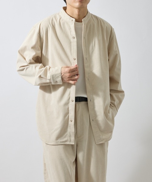 ADAM ET ROPE'(アダムエロペ)の「コールサイドポケットスタンドシャツ/セットアップ対応(シャツ/ブラウス・メンズ・ダークブラウン/チャコールグレー/オフホワイト・LL/L/M/S)」の6枚目の写真