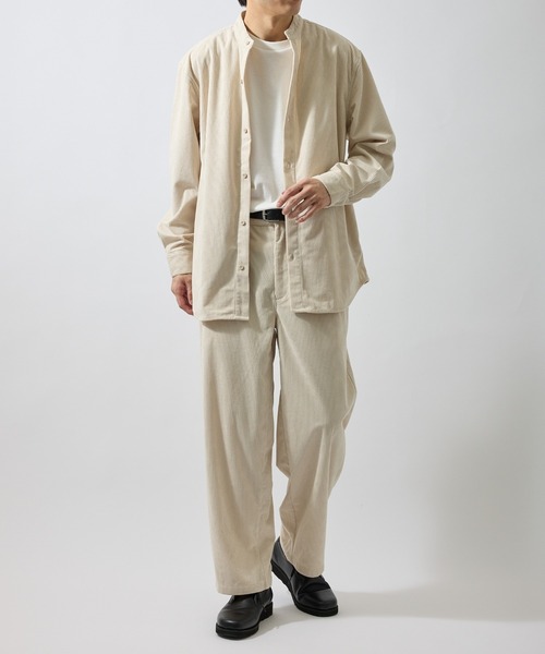 ADAM ET ROPE'(アダムエロペ)の「コールサイドポケットスタンドシャツ/セットアップ対応(シャツ/ブラウス・メンズ・ダークブラウン/チャコールグレー/オフホワイト・LL/L/M/S)」の12枚目の写真