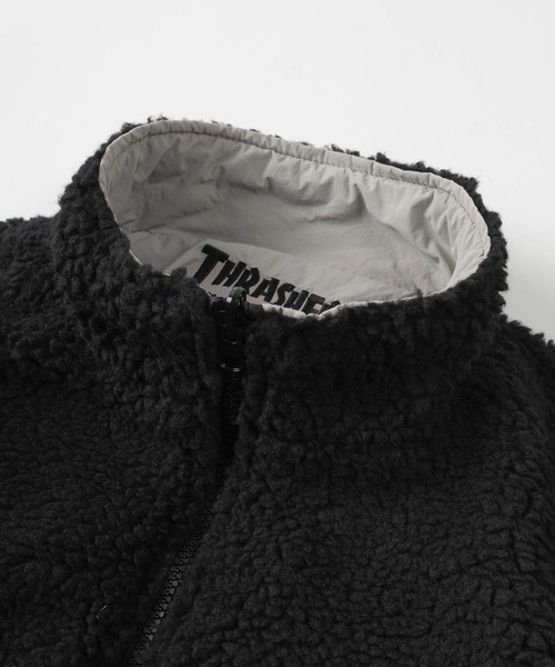 THRASHER(スラッシャー)の「【70】【THRASHER/スラッシャー】リバーシブル ナイロン スタンドジャケット/ボアブルゾン/オーバーサイズ/ロゴ刺繍/UVカット/撥水/ユニセックス/レディース/メンズ(ブルゾン・メンズ・ライトグレー/ブラック/ネイビー/カーキ/ワイン・M/L/XL)」の22枚目の写真