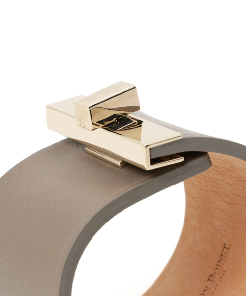 MAISON BOINET（メゾンボワネ）の「MAISON BOINET / ブレスレット（バングル/リストバンド・レディース・グレー/ネイビー・MEDIUM）」の5枚目の写真