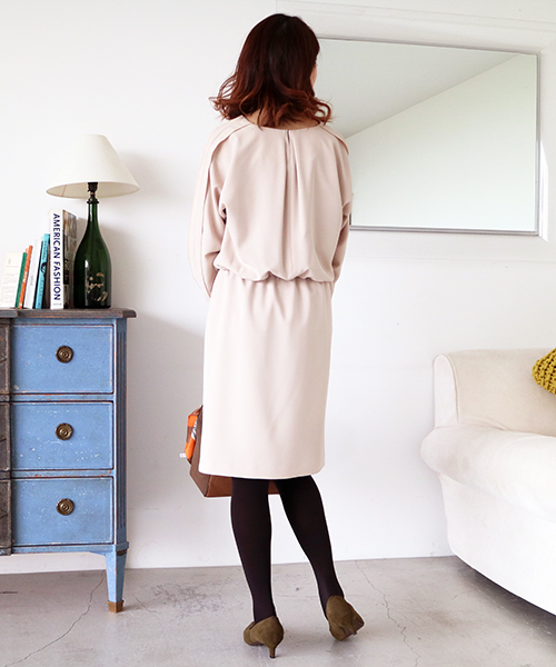 N.(N. Natural Beauty Basic)(エヌエヌナチュラルビューティーベーシック)の「テープフリルドルマンワンピース(ワンピース・レディース・ピンク/グリーン/ベージュ/ネイビー・MEDIUM)」の16枚目の写真