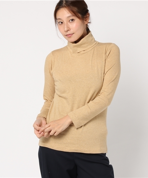 Samansa Mos2(サマンサ モスモス)の「ガーゼベア天無地タートル(Tシャツ/カットソー・レディース・チャコールグレー/モカ/グリーン/マスタード/レッド/キナリ・フリ-)」の1枚目の写真