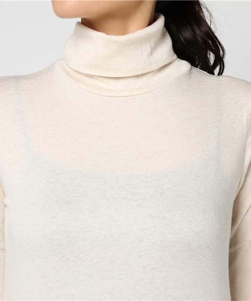 Samansa Mos2(サマンサ モスモス)の「ガーゼベア天無地タートル(Tシャツ/カットソー・レディース・チャコールグレー/モカ/グリーン/マスタード/レッド/キナリ・フリ-)」の10枚目の写真