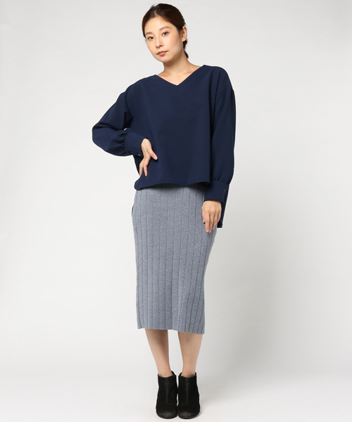 Emma Taylor（エマテイラー）の「バックロングトップス×リブニットスカート セットアップ（セットアップ・レディース・ネイビー/オフホワイト/ダークオレンジ・38/36）」の6枚目の写真