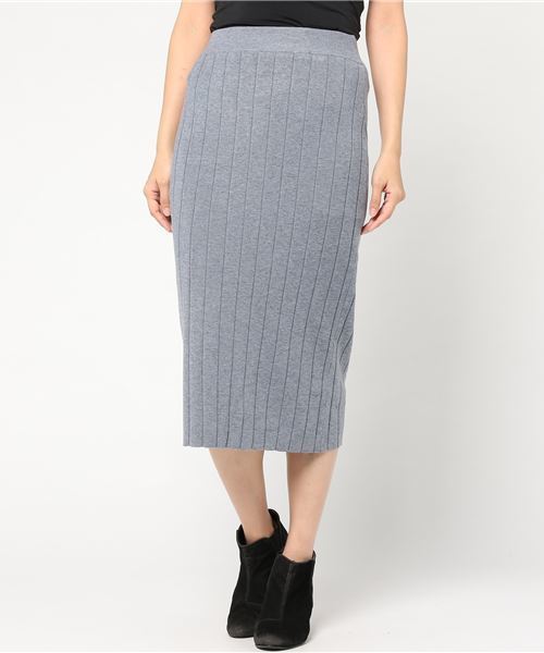 Emma Taylor（エマテイラー）の「バックロングトップス×リブニットスカート セットアップ（セットアップ・レディース・ネイビー/オフホワイト/ダークオレンジ・38/36）」の13枚目の写真