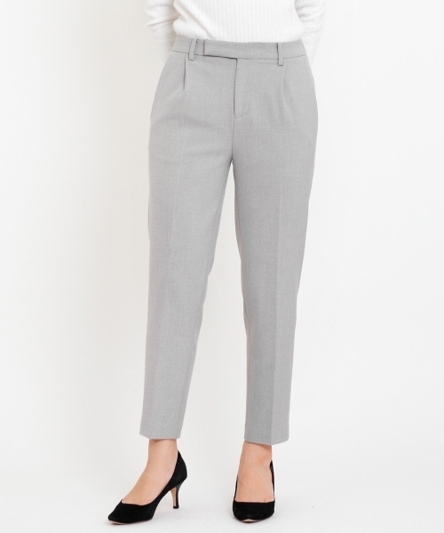 le.coeur blanc（ルクールブラン）の「コスミカルウォームタックテーパードパンツ（その他パンツ・レディース・ライトグレー/ブラック/ブラック系その他/ブラウン/オフホワイト/ベージュ・34/36/38）」の17枚目の写真