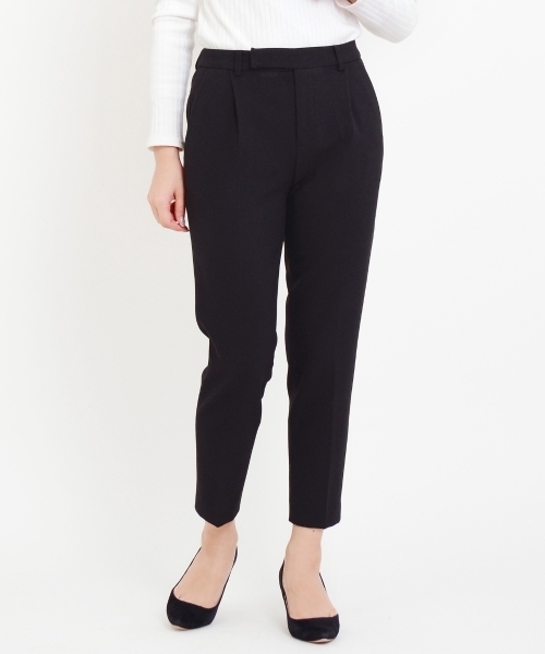 le.coeur blanc（ルクールブラン）の「コスミカルウォームタックテーパードパンツ（その他パンツ・レディース・ライトグレー/ブラック/ブラック系その他/ブラウン/オフホワイト/ベージュ・34/36/38）」の16枚目の写真