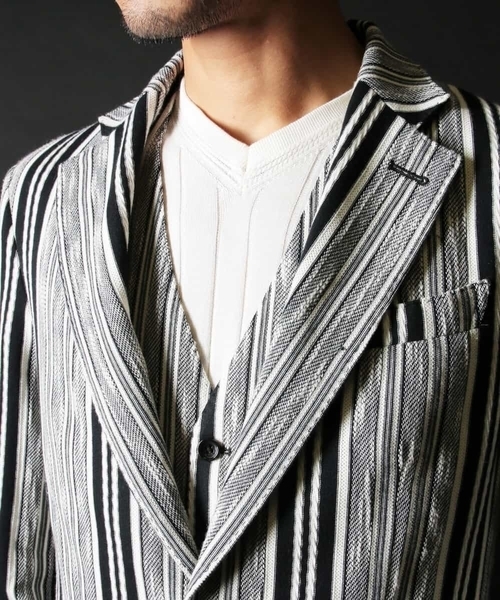 MICHEL KLEIN HOMME   （ミッシェルクランオム）の「スラブインレイストライプジャケット（テーラードジャケット・メンズ・ブラック・SMALL/MEDIUM/LARGE/X-LARGE）」の8枚目の写真