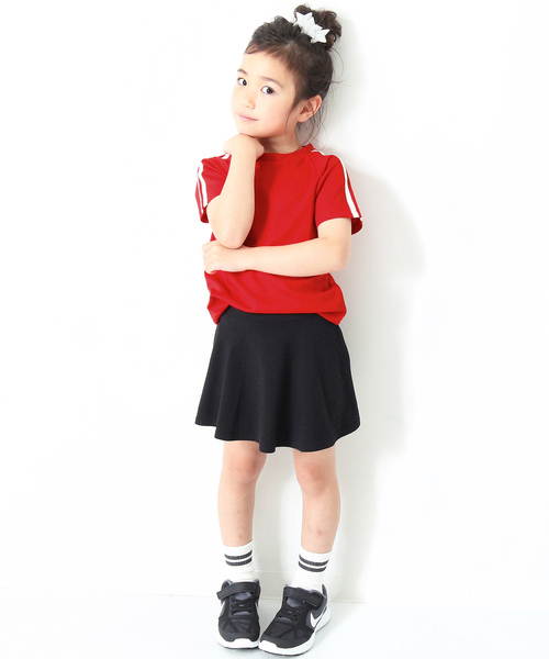 devirock（デビロック）の「袖ライン入り半袖Tシャツ 吸汗速乾 スポーツミックス（Tシャツ/カットソー・キッズ・ブラック/ブルー/レッド/ネイビー/イエロー・100cm/110cm/120cm/140cm/160cm/150cm/130cm）」の7枚目の写真