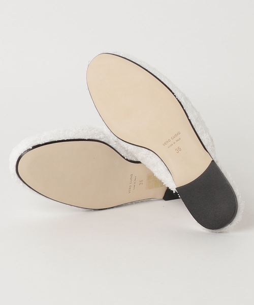 HELIOPOLE（エリオポール）の「CARLA SAINT BARTH　エンブレム刺繍パイルバブーシュ（サンダル・レディース・ホワイト・36/37）」の2枚目の写真