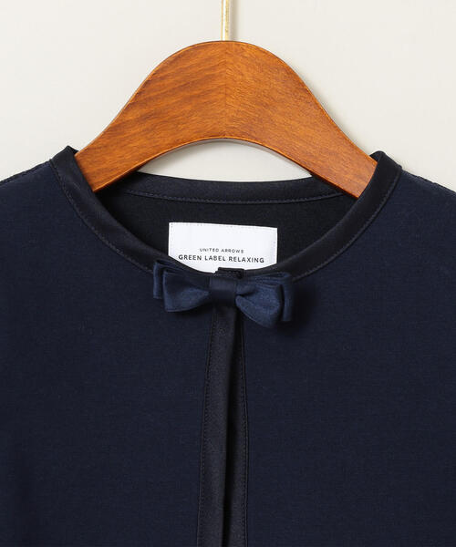 green label relaxing(グリーンレーベルリラクシング)の「ポンチパイピングボレロ(ノーカラージャケット・キッズ・オフホワイト/ネイビー・105/125/135/115)」の8枚目の写真