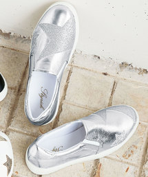 GeeRA | スター柄スリッポン(スニーカー)