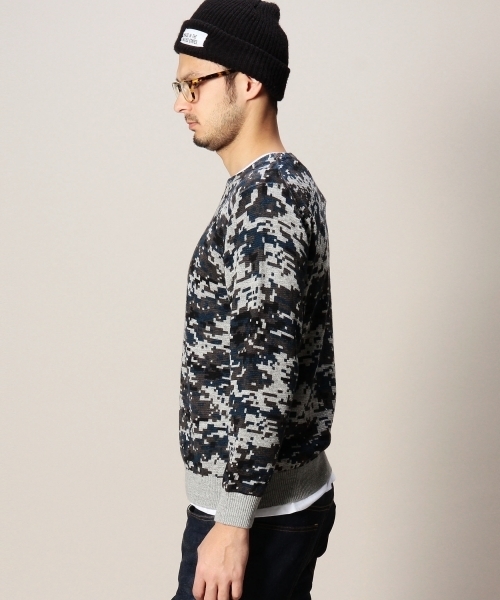BEAUTY&YOUTH UNITED ARROWS（ビューティーアンドユースユナイテッドアローズ）の「BY リネン/コットン デジカモ クルーネック ニット◆（ニット/セーター・メンズ・ベージュ/ネイビー・SMALL/LARGE/MEDIUM/X-LARGE）」の10枚目の写真