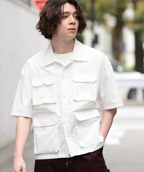 JUNRED（ジュンレッド）の「【ビッグシルエット】ダブルフラップポケットシャツ（シャツ/ブラウス・メンズ・ブラック/ホワイト・M/L）」の2枚目の写真