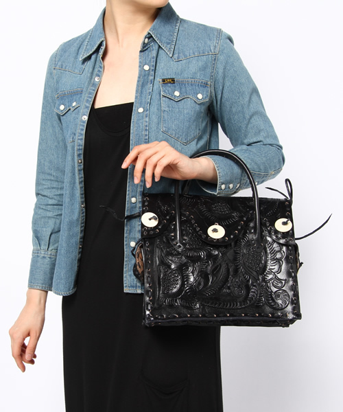 GRACE CONTINENTAL（グレースコンチネンタル）の「Maestra S（トートバッグ・レディース・ブラック/ダークブラウン/カーキ/ブルー/ブラウン/ベージュ/グレー/レッド/ホワイト/イエロー/ブラウン系その他/その他/ゴールド/キナリ/ミント/パープル/ピンクゴールド/グリーン・FREE）」の19枚目の写真