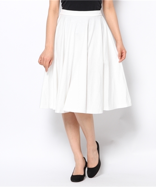 mystic(ミスティック)の「ミドル丈フレアースカート(スカート・レディース・オフホワイト/ブルー/ブラック/グレー・フリ-)」の2枚目の写真