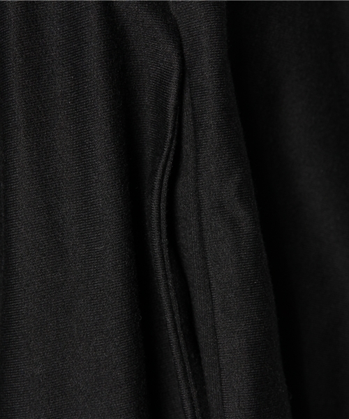 mystic(ミスティック)の「ミドル丈フレアースカート(スカート・レディース・オフホワイト/ブルー/ブラック/グレー・フリ-)」の7枚目の写真