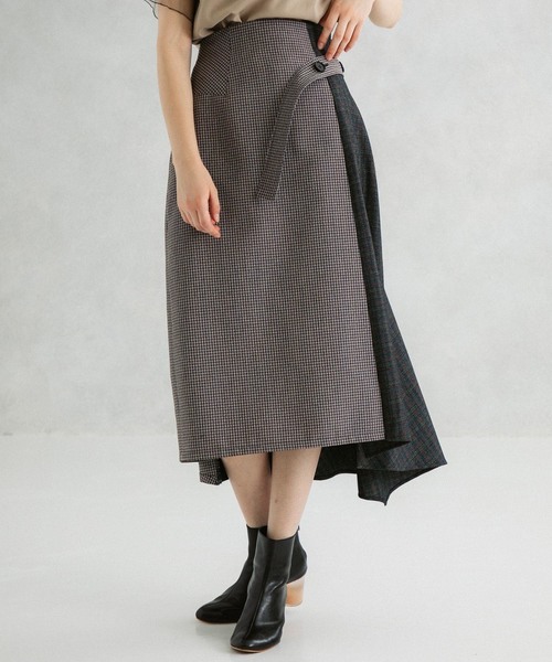 UNITED TOKYO（ユナイテッドトウキョウ）の「バックタックアシメスカート（スカート・レディース・マルチ/ブラック/ブラウン・1/2）」の9枚目の写真