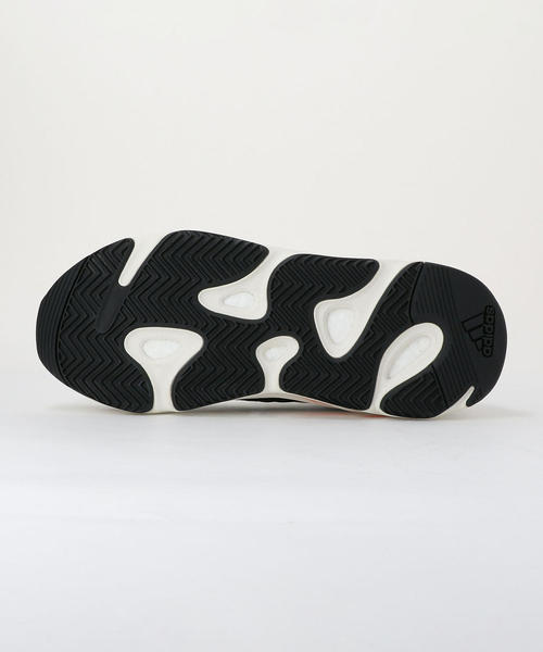 UNITED ARROWS & SONS（ユナイテッドアローズアンドサンズ）の「adidas YEEZY BOOST 700 WAVE RUNNER■■■（スニーカー・メンズ・その他1・29cm/28cm/27.5cm/27cm/26.5cm/26cm）」の2枚目の写真