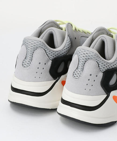 UNITED ARROWS & SONS（ユナイテッドアローズアンドサンズ）の「adidas YEEZY BOOST 700 WAVE RUNNER■■■（スニーカー・メンズ・その他1・29cm/28cm/27.5cm/27cm/26.5cm/26cm）」の5枚目の写真