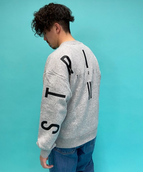 adidas(アディダス)の「adidas/アディダス ルーズシルエット バックプリントスウェット FYK37 ED1991(スウェット・メンズ・グレー・M/L/XL)」の12枚目の写真