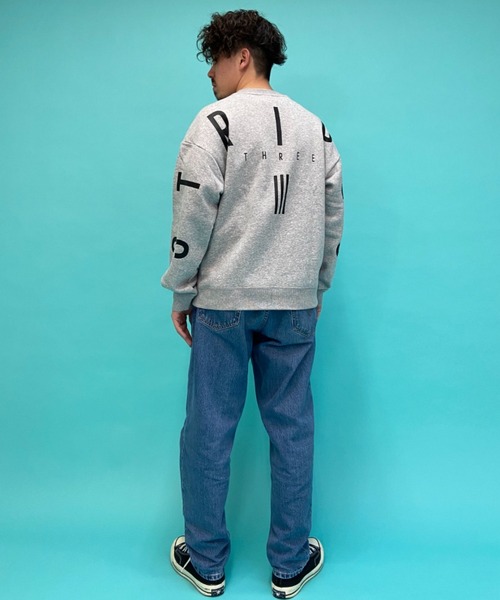 adidas(アディダス)の「adidas/アディダス ルーズシルエット バックプリントスウェット FYK37 ED1991(スウェット・メンズ・グレー・M/L/XL)」の9枚目の写真