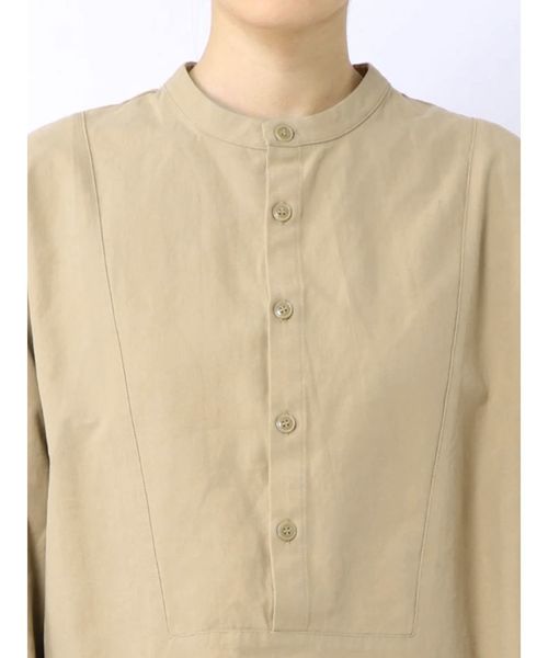 Ungrid（アングリッド）の「ノーカラーチュニックシャツ（シャツ/ブラウス・レディース・ベージュ/オフホワイト・FREE）」の15枚目の写真