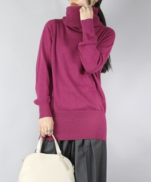 and it_（アンドイット）の「ふかくしゅネックコットンニット（ニット/セーター）」