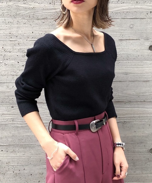 PAGEBOY（ページボーイ）の「スクエアリブニットプルオーバー（ニット/セーター・レディース・ブラック/ダークブラウン/オフホワイト/ライトブラウン・FREE）」の2枚目の写真