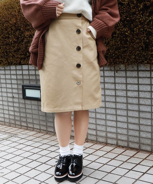 PairPair（ペアペア）の「サイドボタンツイルミディスカート（スカート・レディース・ベージュ/インディゴブルー/モカ・FREE）」の8枚目の写真