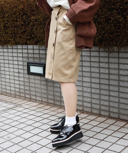 PairPair（ペアペア）の「サイドボタンツイルミディスカート（スカート・レディース・ベージュ/インディゴブルー/モカ・FREE）」の9枚目の写真