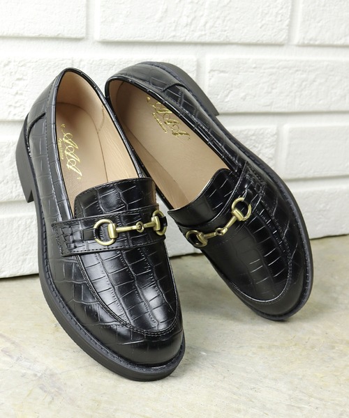 AAA+（サンエープラス）の「AAA /軽量 マニッシュ ビットローファー(3572)（ローファー・レディース・ブラック/ブラック系その他/アイボリー/ブラウン系その他/ダークブラウン/ブラック系その他2/パイソン/キャメル/グレイッシュベージュ/ブラック×ブラック/ブラック×ホワイト/シルバー・40/38/39/35/36/37/41/42/44/43）」の22枚目の写真