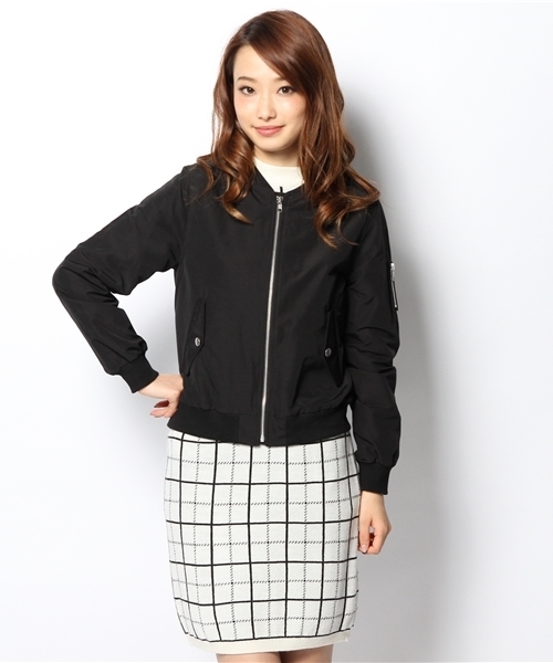 Ray BEAMS（レイビームス）の「Ray BEAMS / グログラン MA-1 ブルゾン（ブルゾン・レディース・ブラック/ネイビー・0/1）」の2枚目の写真