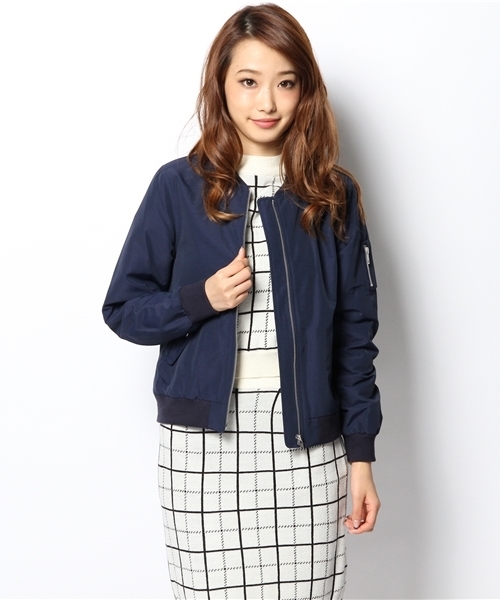 Ray BEAMS（レイビームス）の「Ray BEAMS / グログラン MA-1 ブルゾン（ブルゾン・レディース・ブラック/ネイビー・0/1）」の10枚目の写真