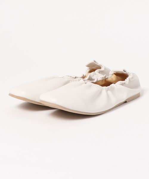 KOBE LETTUCE（コウベレタス）の「スクエアトゥギャザーフラットパンプス（パンプス・レディース・ベージュ/アイボリー/ブラック/シルバー/ラベンダー・LL/M/S/L）」の8枚目の写真