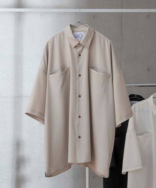 anown(アノン)の「<新色追加>シャイニーステッチオーバーサイズ半袖シャツ【ファッションインフルエンサー tai×anown 限定コラボ】(シャツ/ブラウス・メンズ・ホワイト/ブラック/グレー系その他/ライトインディゴブルー・M/L)」の7枚目の写真